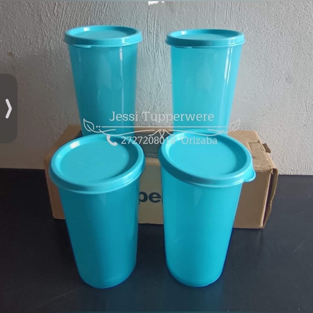 Tupperware Beautiful Tumblers w lids 12oz